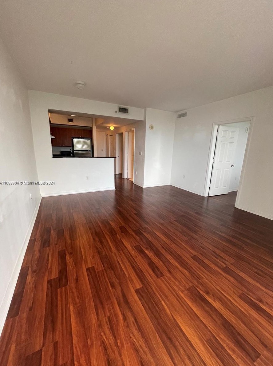115 Sw 11th St #701, Miami, FL 33130