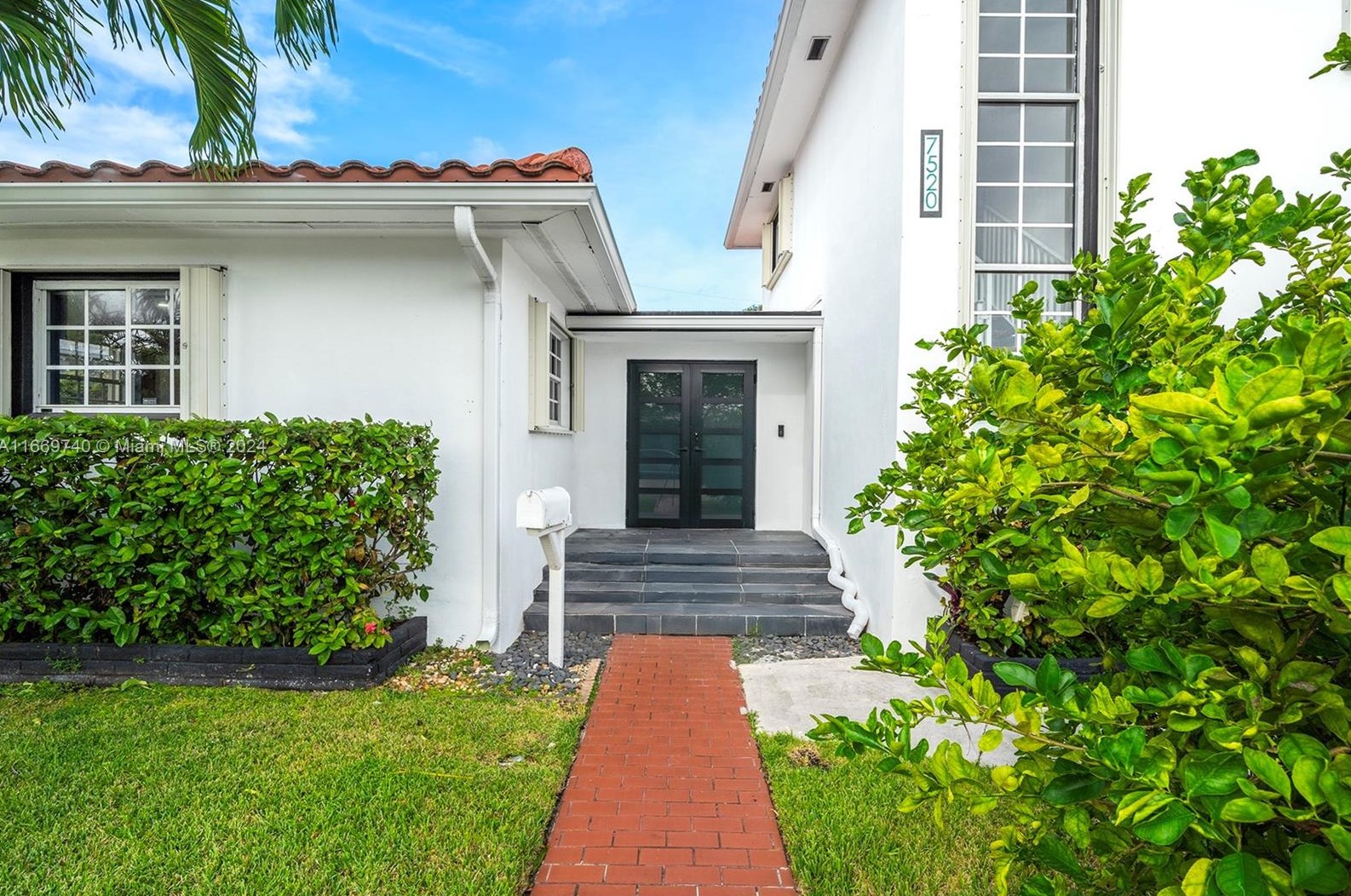 7520 Hispanola Ave, Miami, FL 33141