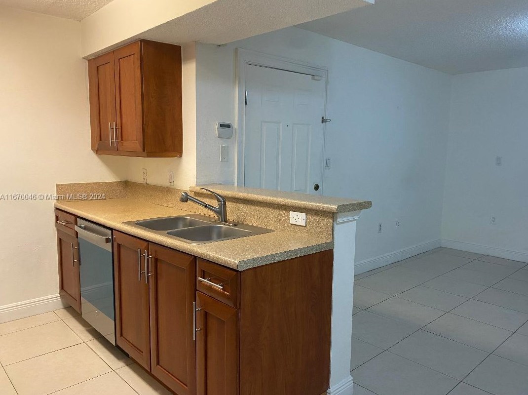 10441 155th Ct, Miami, FL 33196-3534