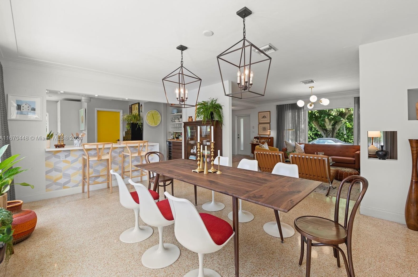 1048 99 St, Miami FL 33176-2722 exterior