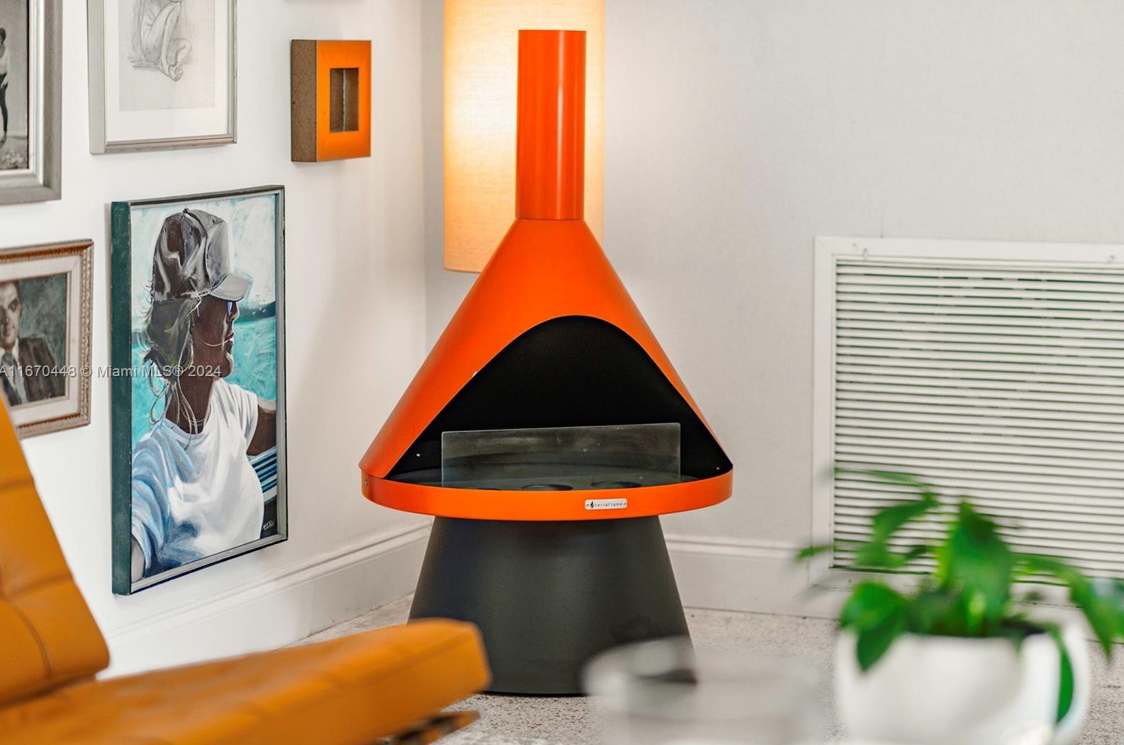 1048 99 St, Miami FL 33176-2722 exterior