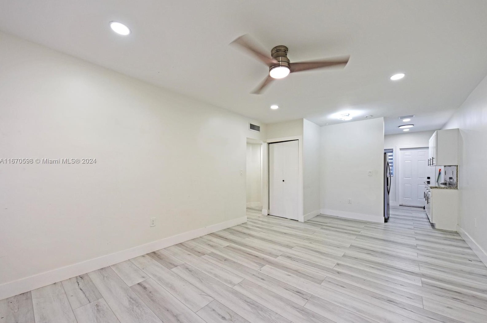 3671 11th St, Miami, FL 33135-4212