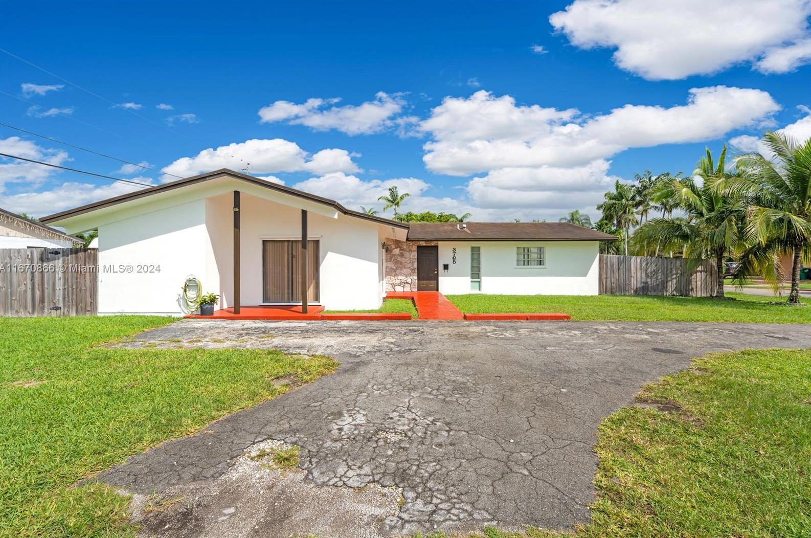 3765 122nd Pl, Miami, FL 33175-3039