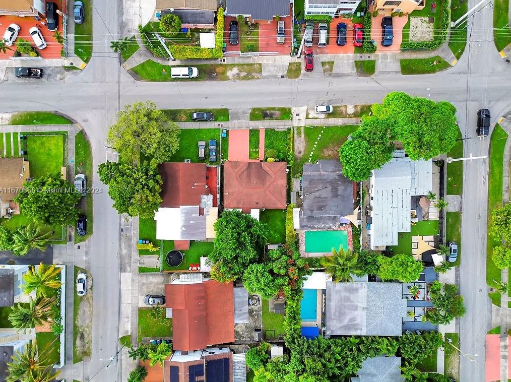 8840 38th St, Miami, FL 33165-5463