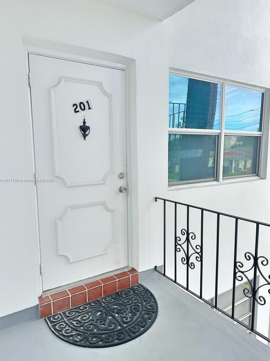 2420 Johnson St #201, Hollywood, FL 33020