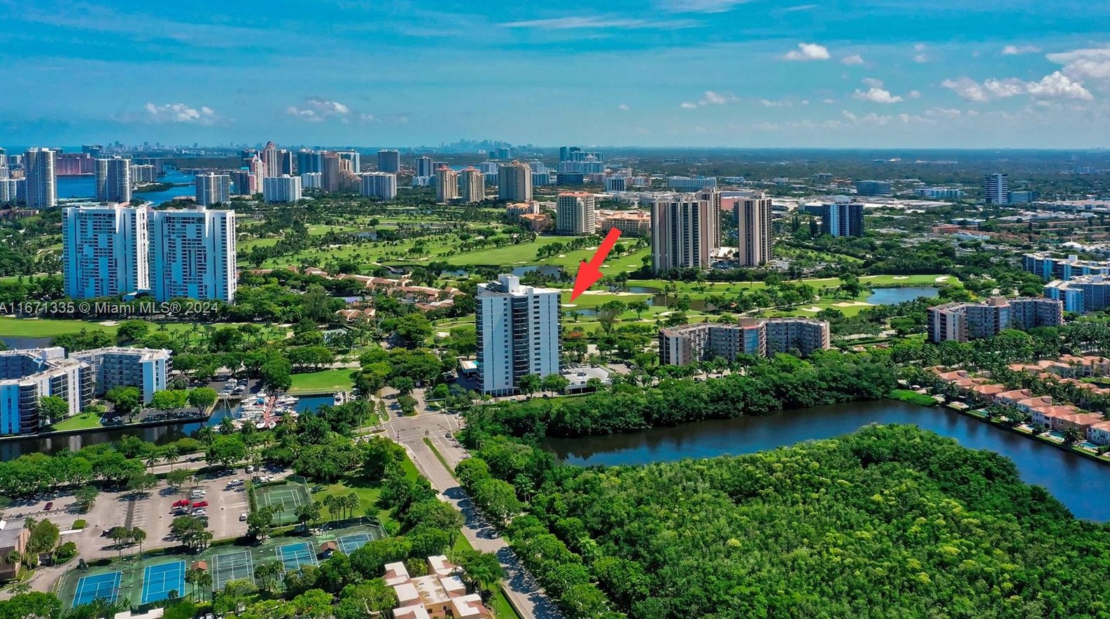 3375 Country Club Dr, Miami FL 33180-1651 exterior