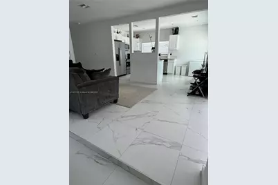 1829 NE 176th St, North Miami Beach, FL 33162 - Photo 10