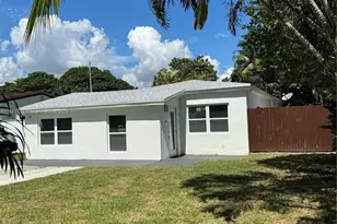 1829 NE 176th St, North Miami Beach, FL 33162 - Photo 2