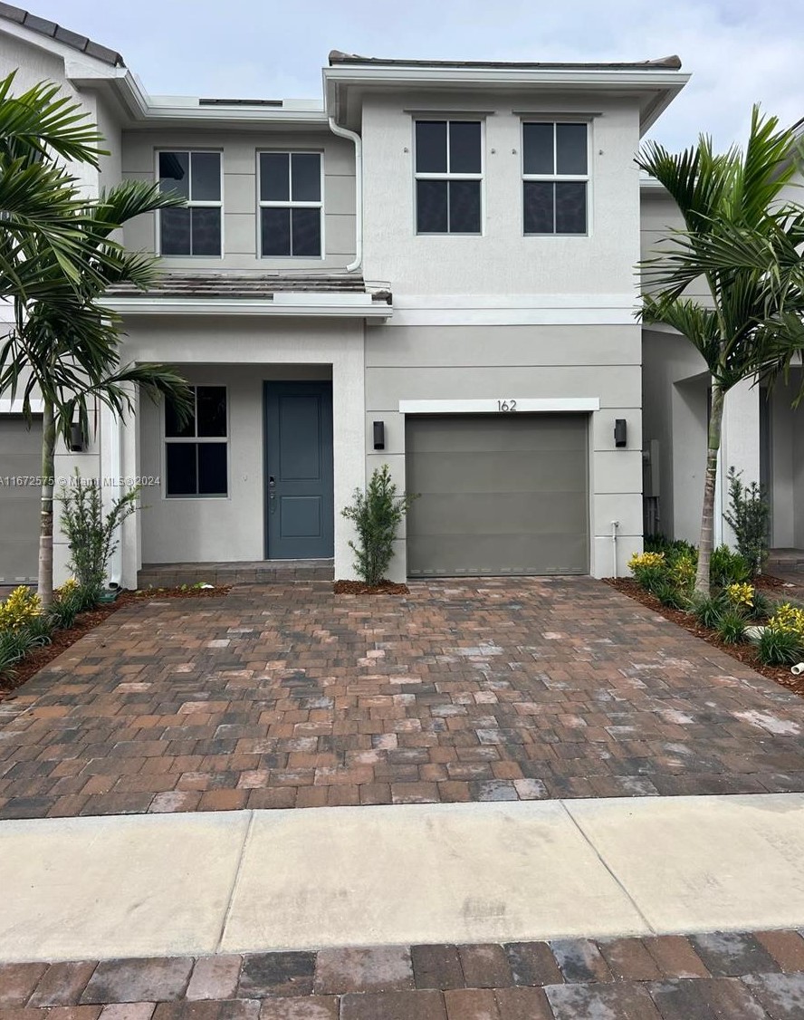 162 Sw 170th Ave, Hollywood, FL 33027