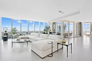 851 NE 1st Ave, Miami, FL 33132 - Photo 2