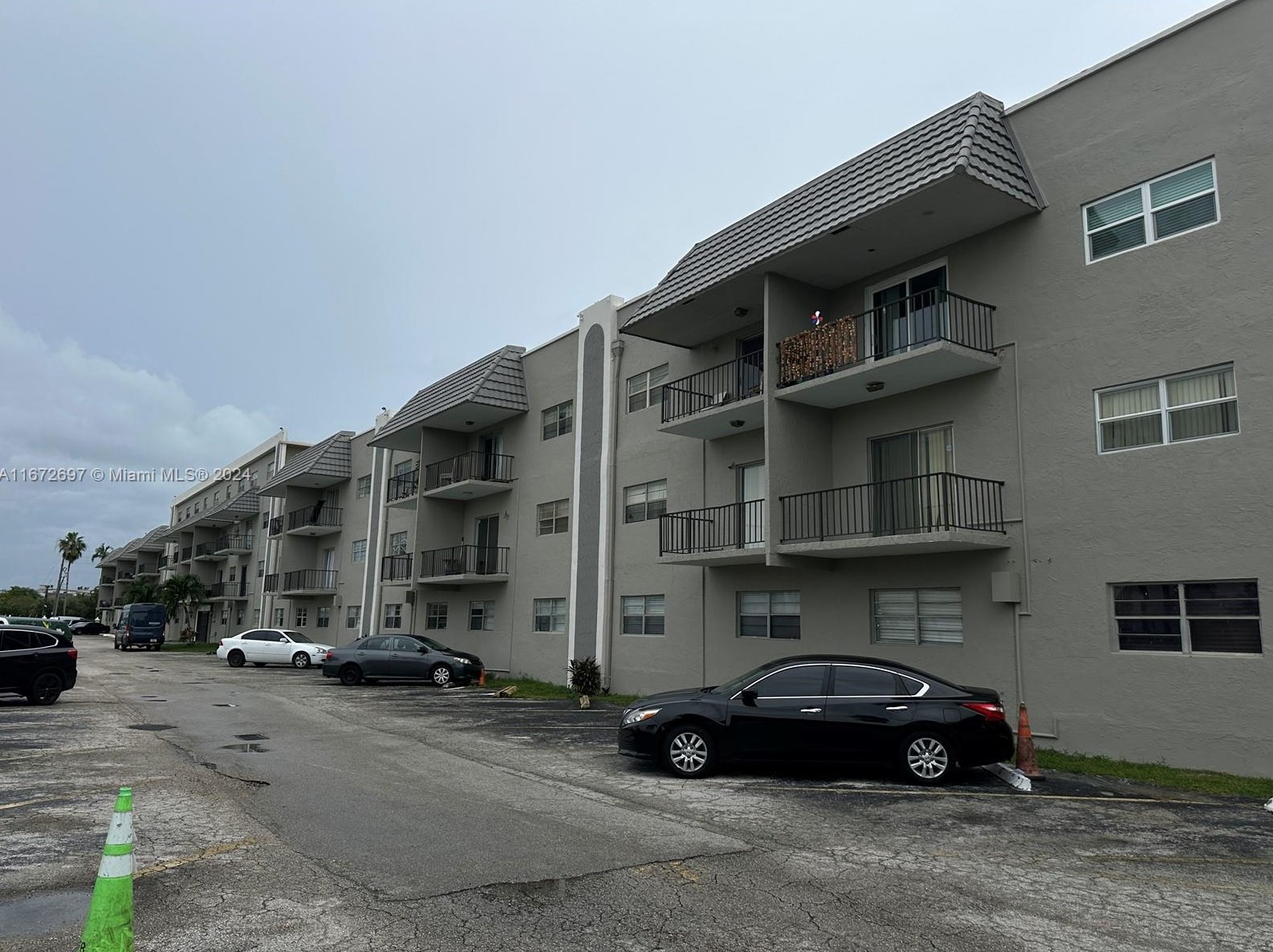 5100 Sw 41st St #220, Hollywood, FL 33023