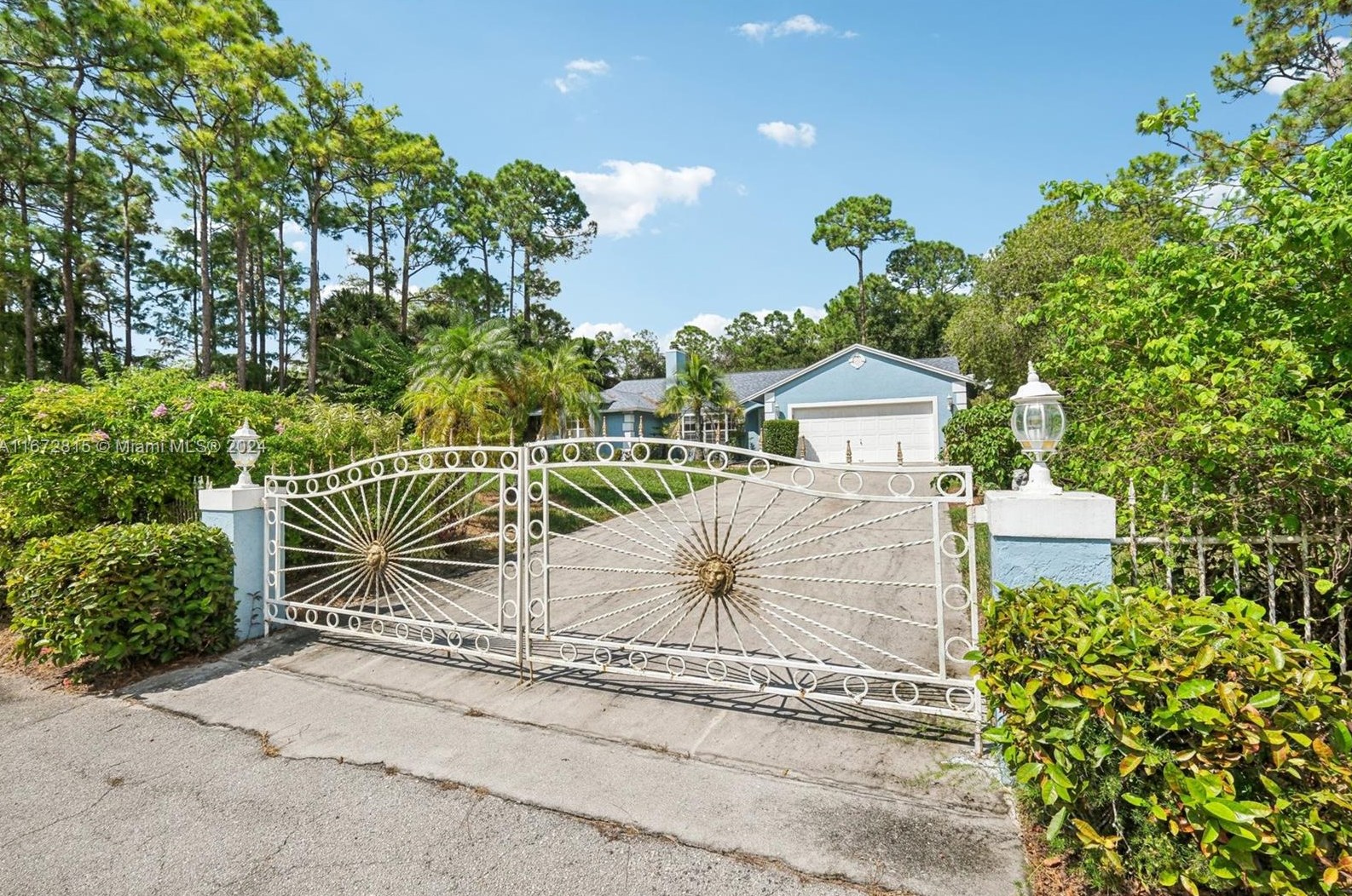 16217 Valencia Blvd, Town of Loxahatchee Groves, FL 33470