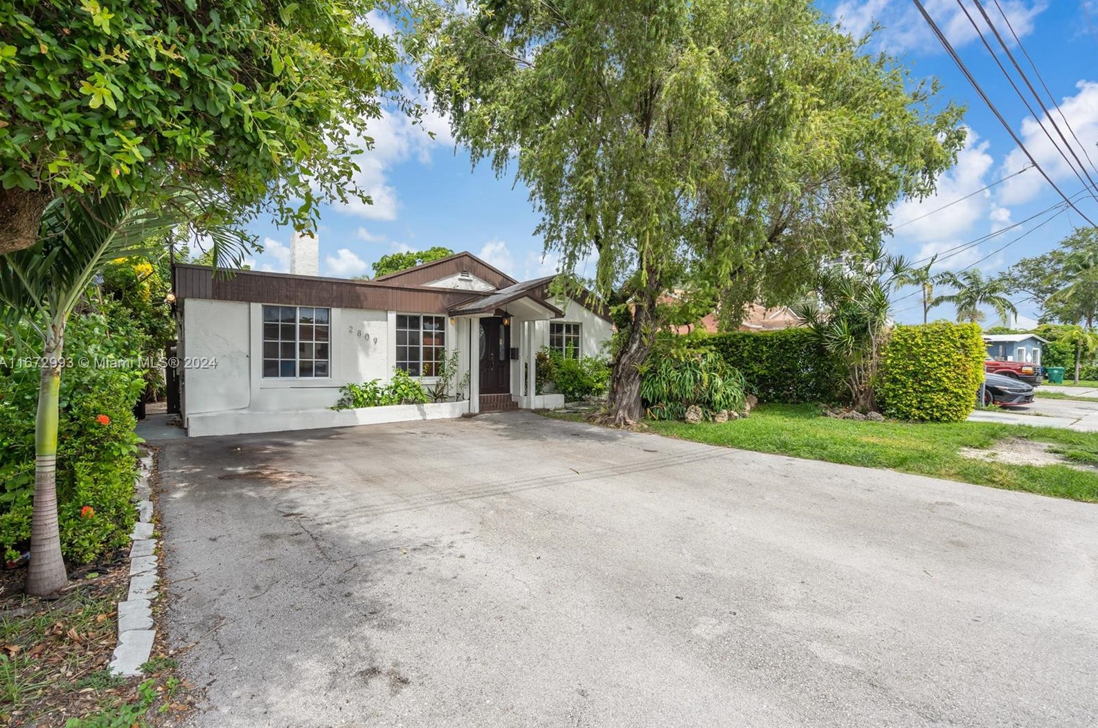 2809 Sw 23rd Terrace, Miami, FL 33145