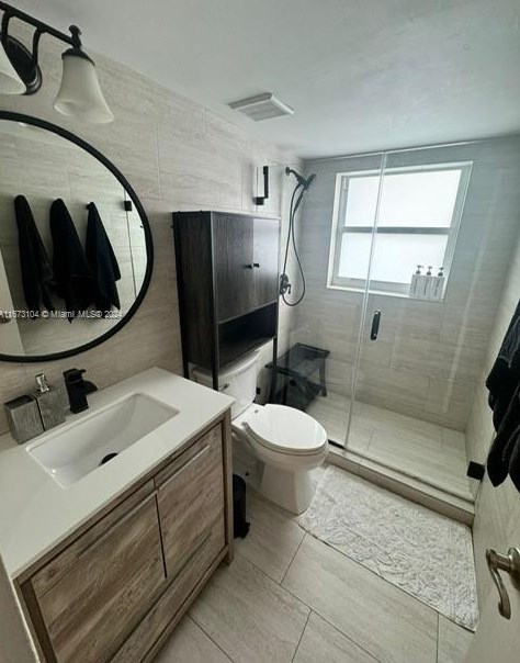 221 Meridian Ave, Miami FL 33139-7017 exterior