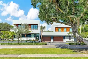9860 NE 5th Avenue Rd, Miami Shores, FL 33138 - Photo 4