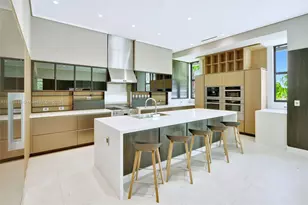 9860 NE 5th Avenue Rd, Miami Shores, FL 33138 - Photo 24