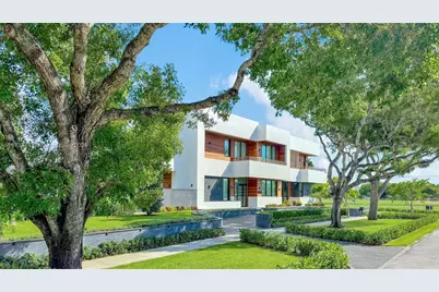 9860 NE 5th Avenue Rd, Miami Shores, FL 33138 - Photo 2