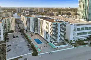 3725 S Ocean Dr, Hollywood, FL 33019 - Photo 40