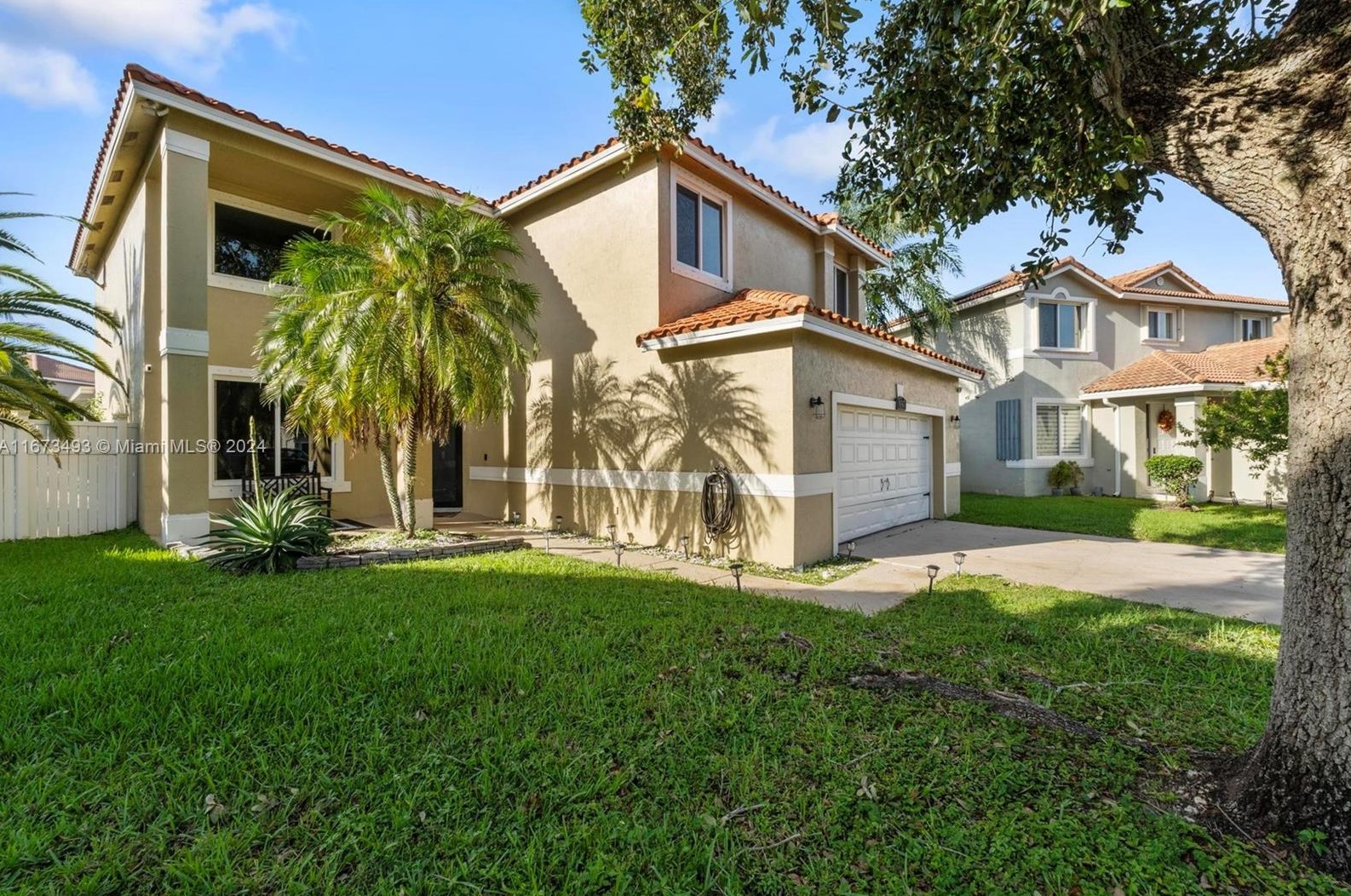 16367 Nw 17th Ct, Hollywood, FL 33028