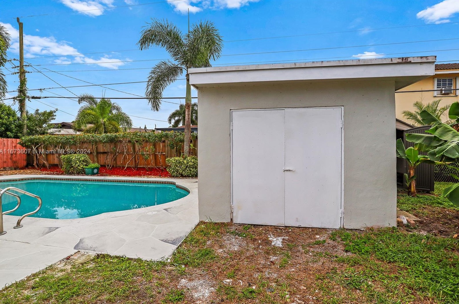 6510 Scott St, Hollywood FL  33024-4033 exterior