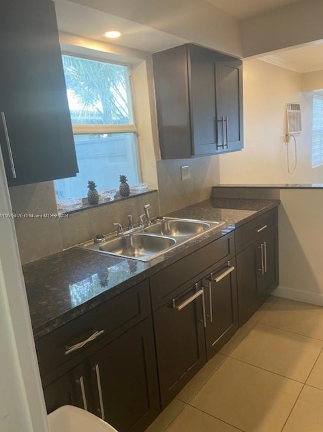 3129 Hollywood Blvd, Hollywood, FL 33021-7048