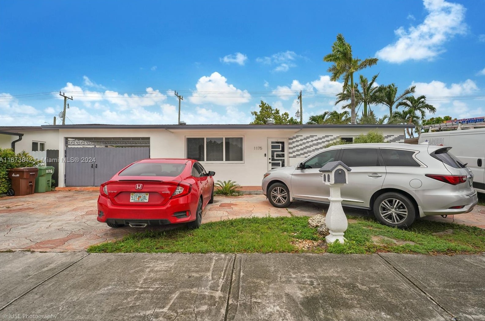 1175 33rd St, Hialeah, FL 33012-4933