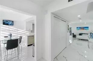 9165 Harding Ave, Surfside, FL 33154 - Photo 24