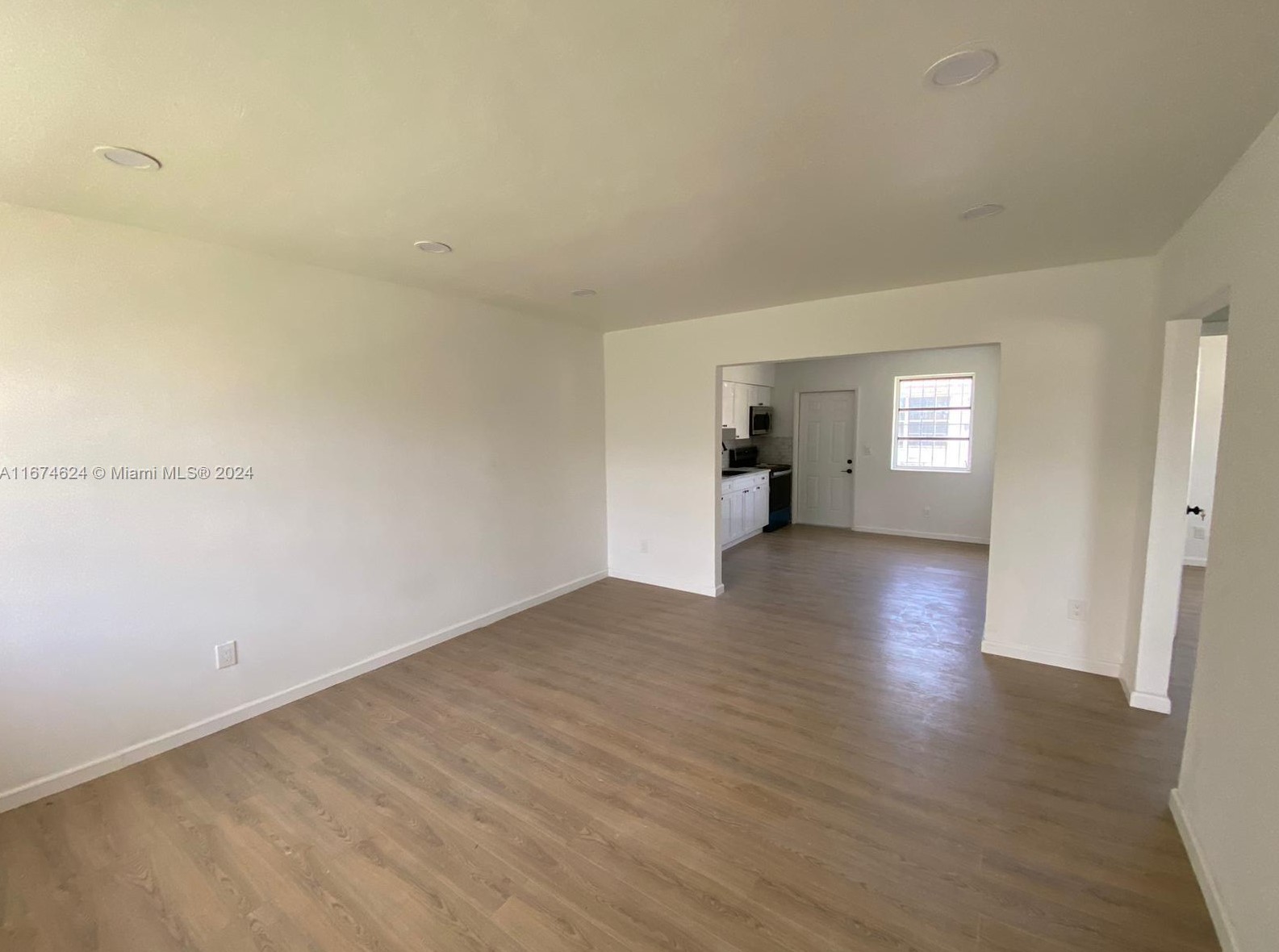 722 108th St, Miami, FL 33168-2130