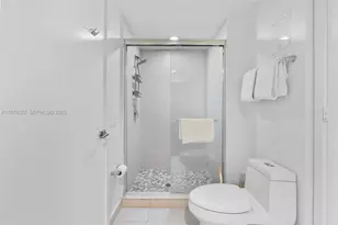 4111 S Ocean Dr, Hollywood, FL 33019 - Photo 24