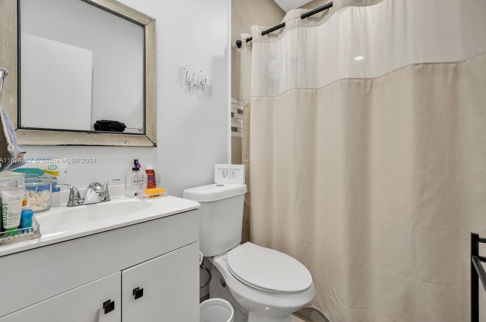 800 91 Ave, Hollywood FL  33024-6436 exterior