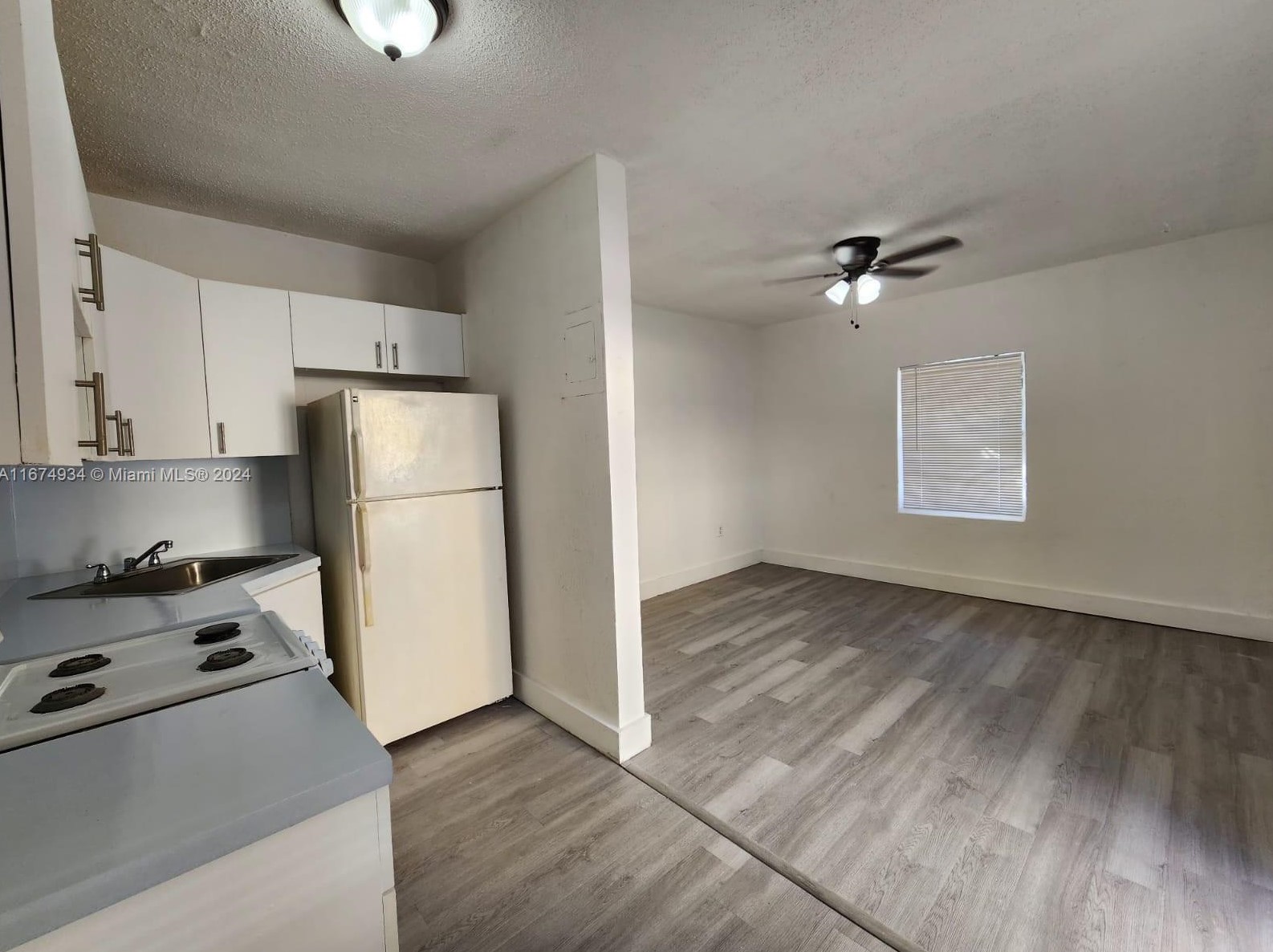 3615 Thomas Ave #1, Miami, FL 33133