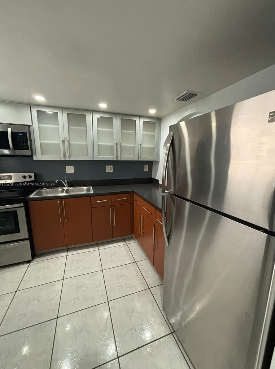 8101 Sw 73rd Ave #29, Miami, FL 33143