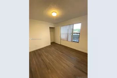 4341 McNab Rd #17, Pompano Beach, FL 33069 - Photo 12