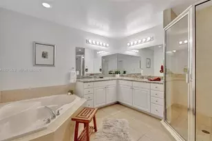 3001 NE 185th St, Aventura, FL 33180 - Photo 36