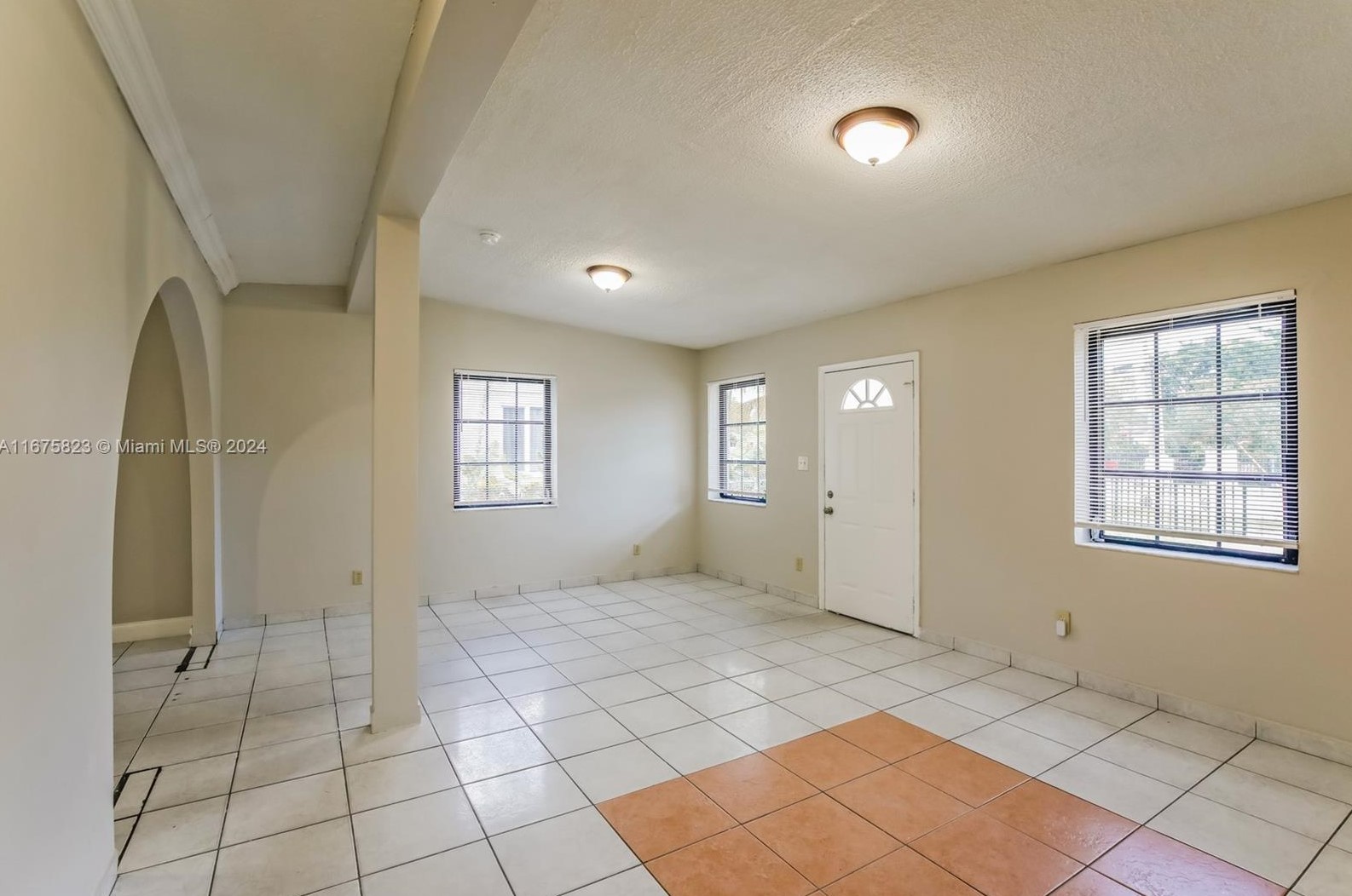 12620 Nw 15th Ave, Miami, FL 33167