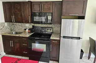 19201 Collins Ave, Sunny Isles Beach, FL 33160 - Photo 6