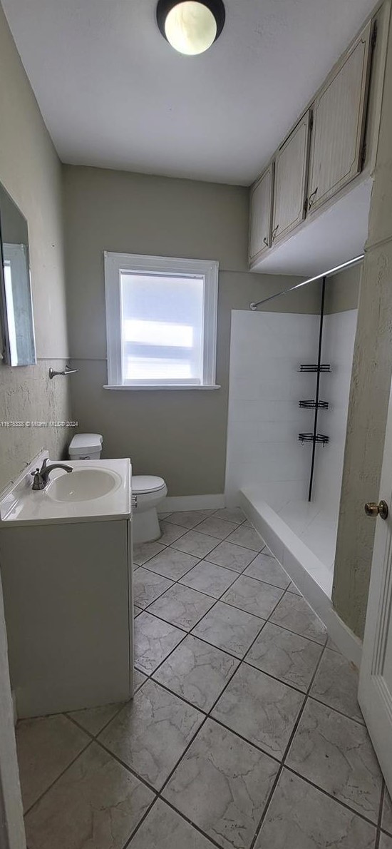 1845 11th St, Miami FL 33135-5109 exterior