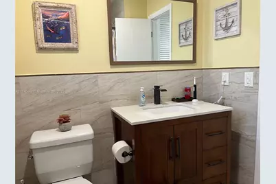 700 Layne Blvd #124, Hallandale Beach, FL 33009 - Photo 12