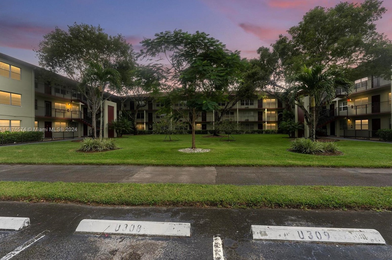 13500 Sw 1st St #110u, Hollywood, FL 33027