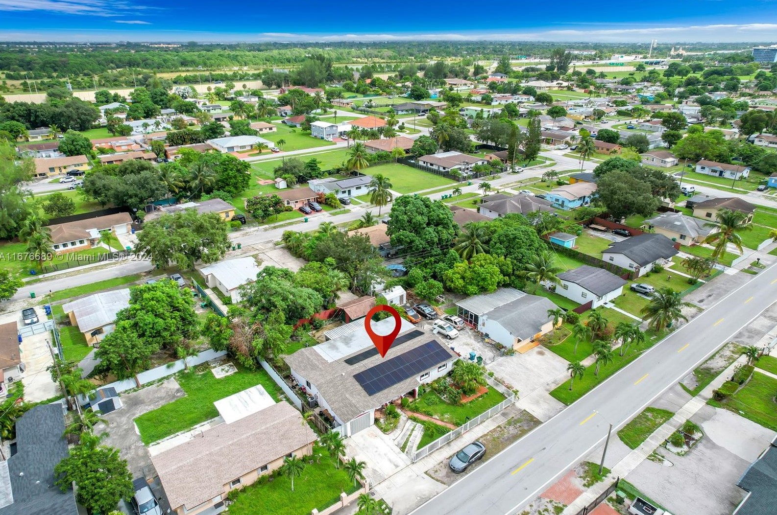 3265 211th St, Miami, FL 33056-1003