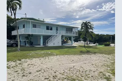 39 Lake Shore Dr, Key Largo, FL 33037 - Photo 2