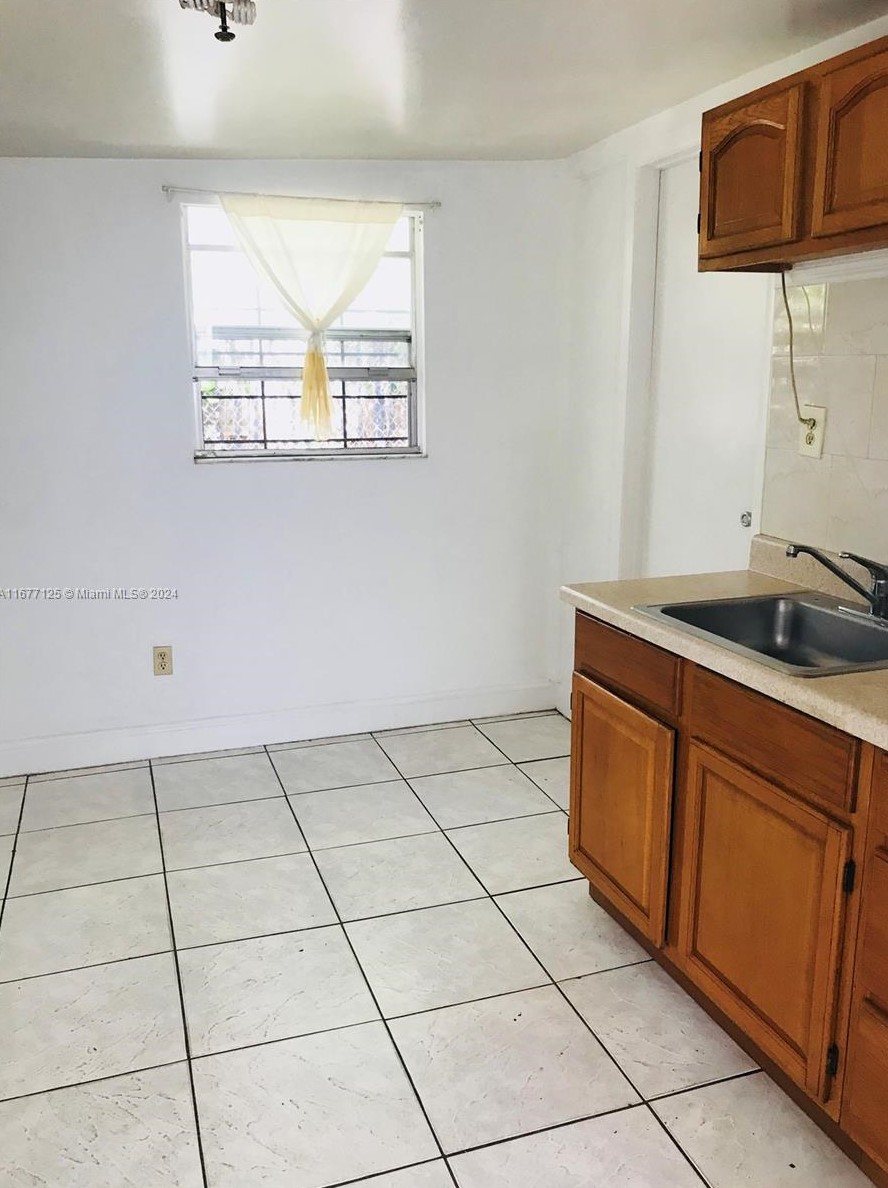101 Ne 60th St #4, Miami, FL 33137