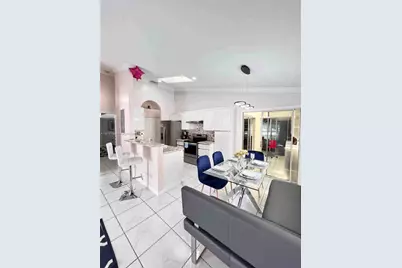 411 SE 7th St, Dania Beach, FL 33004 - Photo 12
