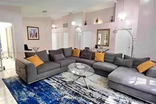 411 SE 7th St, Dania Beach, FL 33004 - Photo 14