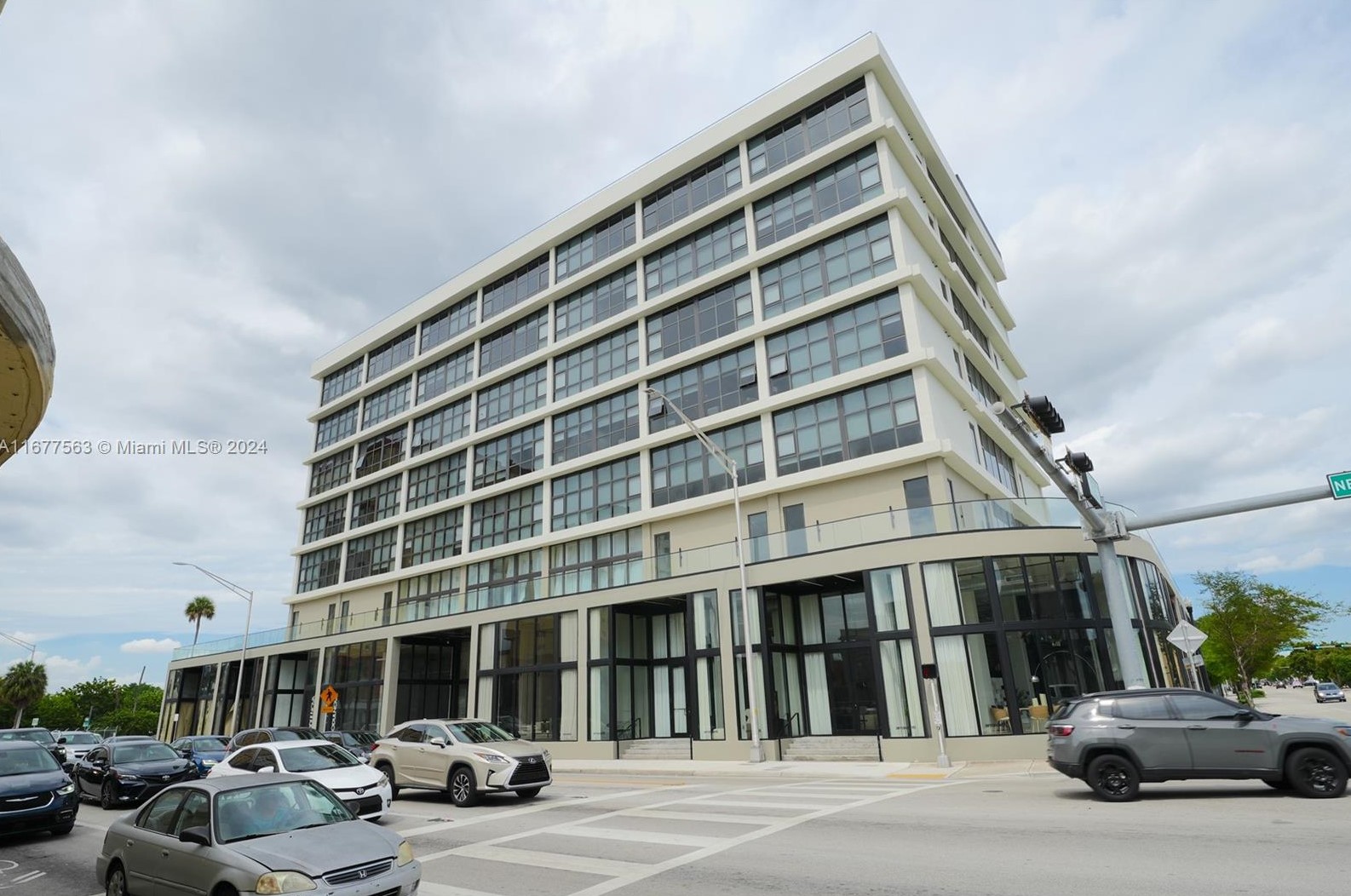 7924 2nd Ave, Miami, FL 33138-4402