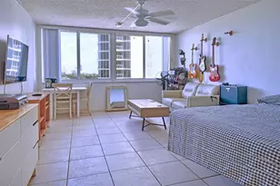 19201 Collins Ave, Sunny Isles Beach, FL 33160 - Photo 22