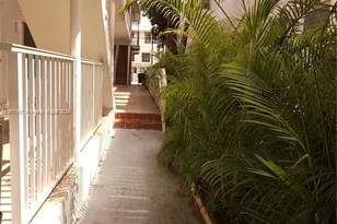835 Meridian Ave, Miami Beach, FL 33139 - Photo 26