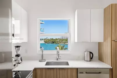 9881 E Bay Harbor Dr #301, Bay Harbor Islands, FL 33154 - Photo 8