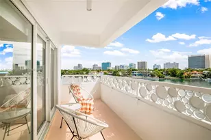 9881 E Bay Harbor Dr, Bay Harbor Islands, FL 33154 - Photo 1