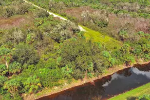 862 Ashland St E, Lehigh Acres, FL 33974 - Photo 10